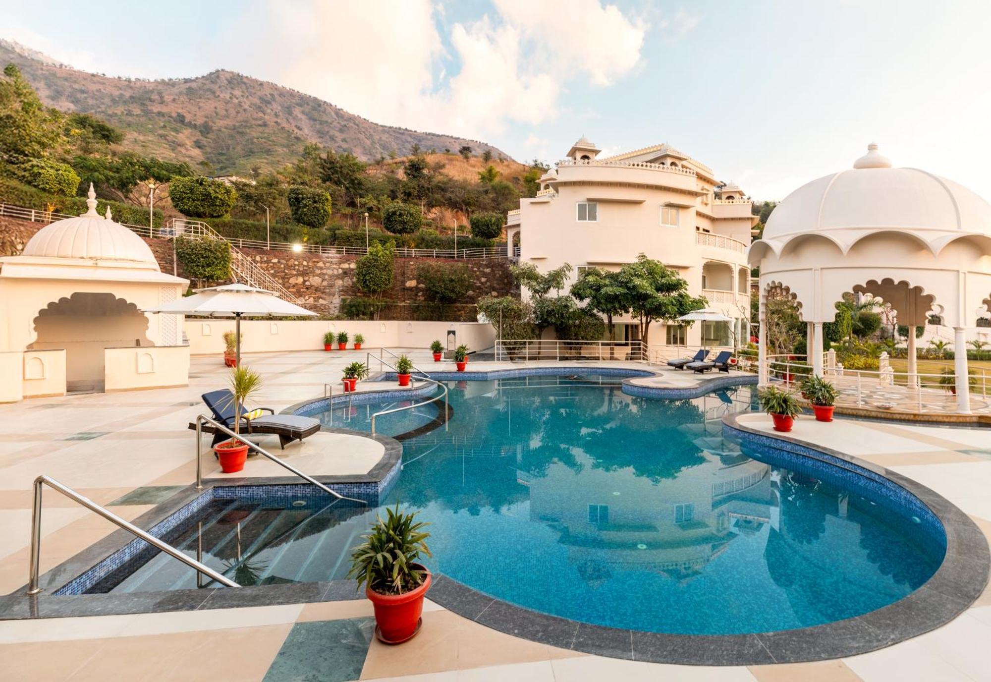 Sayaji Resorts & Spa Udaipur Ngoại thất bức ảnh